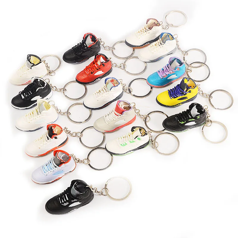 

Dropshipping kickssmini fashion brand for off and white case cover gift bag promotional 3D sneaker keychain, Mixed more than 100 colors