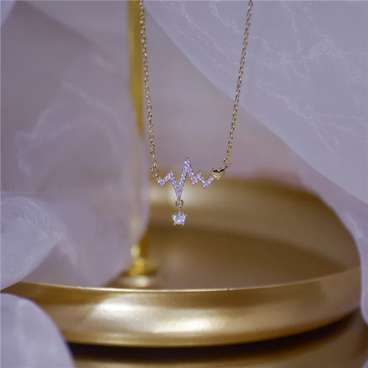 

Short Exquisite Micro Inlaid Zircon Lightning Fashion Necklaces Simple Necklace