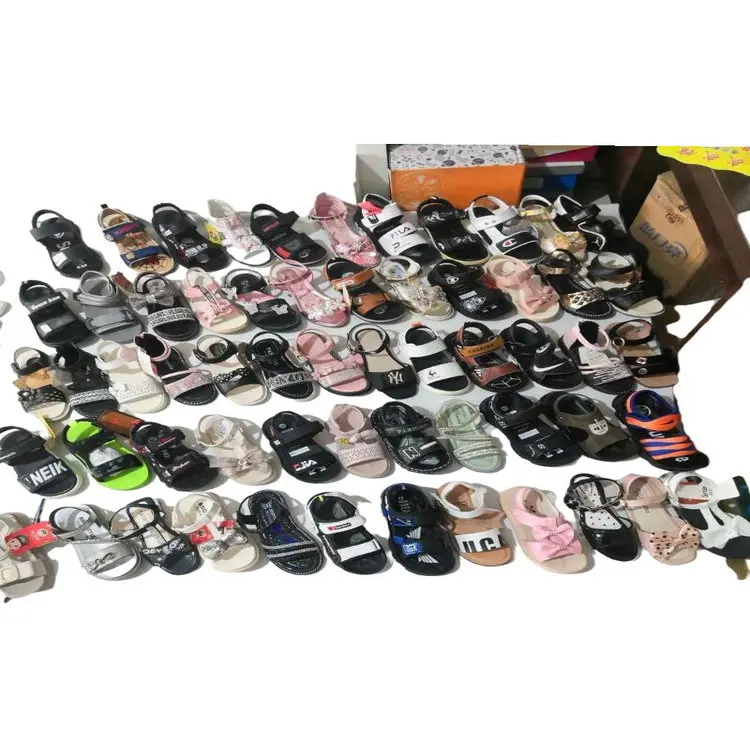 

3.25 Dollar Model YH-ZJX004 Size 26-41 New Model Good Quality kids baby children's sandals with assorted styles, Mix