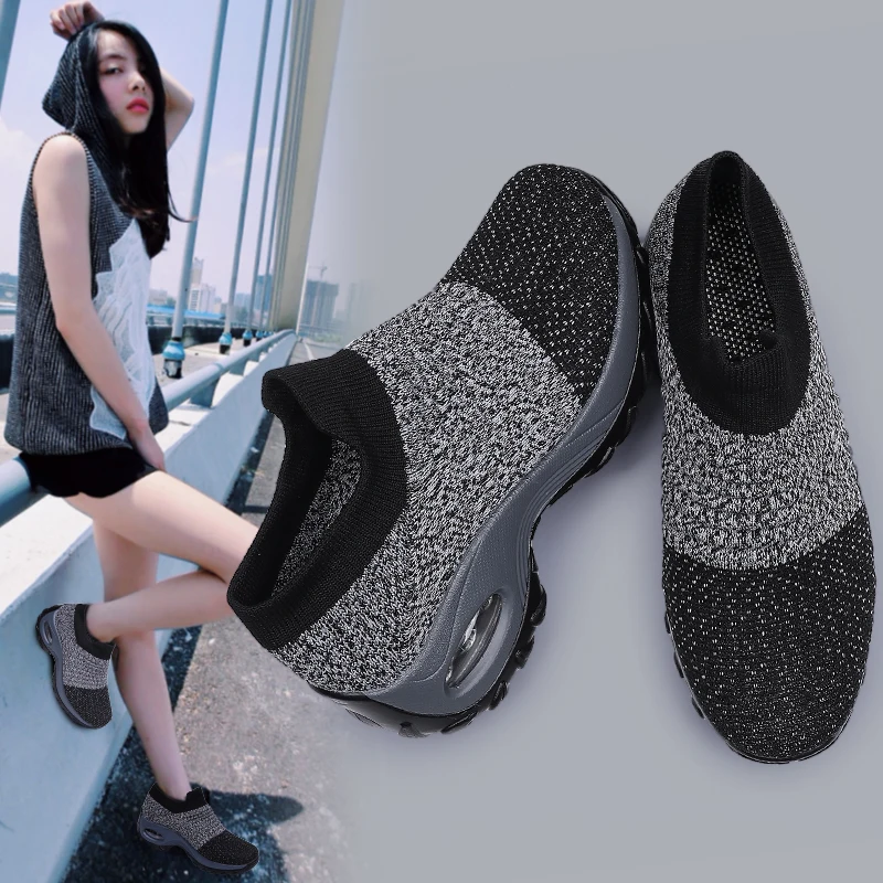 

A Very Popular And Breathable Women's Air Compression Sole Sports Casual Shoes