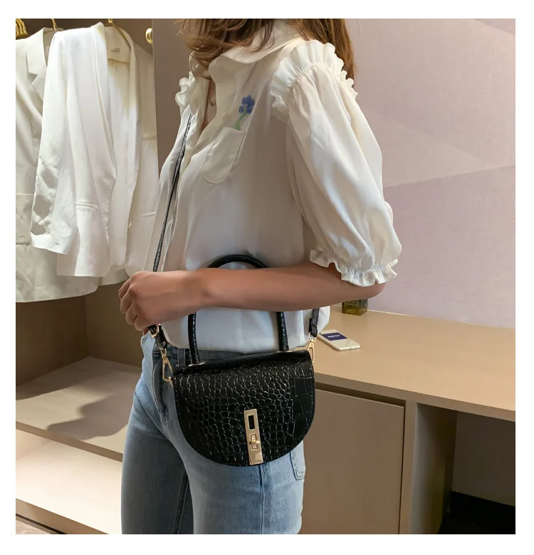 

2021 hot-selling S.IKRR single color shoulder designer bag semicircle alligator women handbags