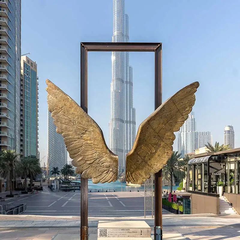wing1.jpg