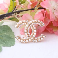 

letter Brand Brooches 1-40 Pin Collar Brooch Letter Rhinestone Needle Decoration Pin Jewelry Brooch Men's and Women's 2019