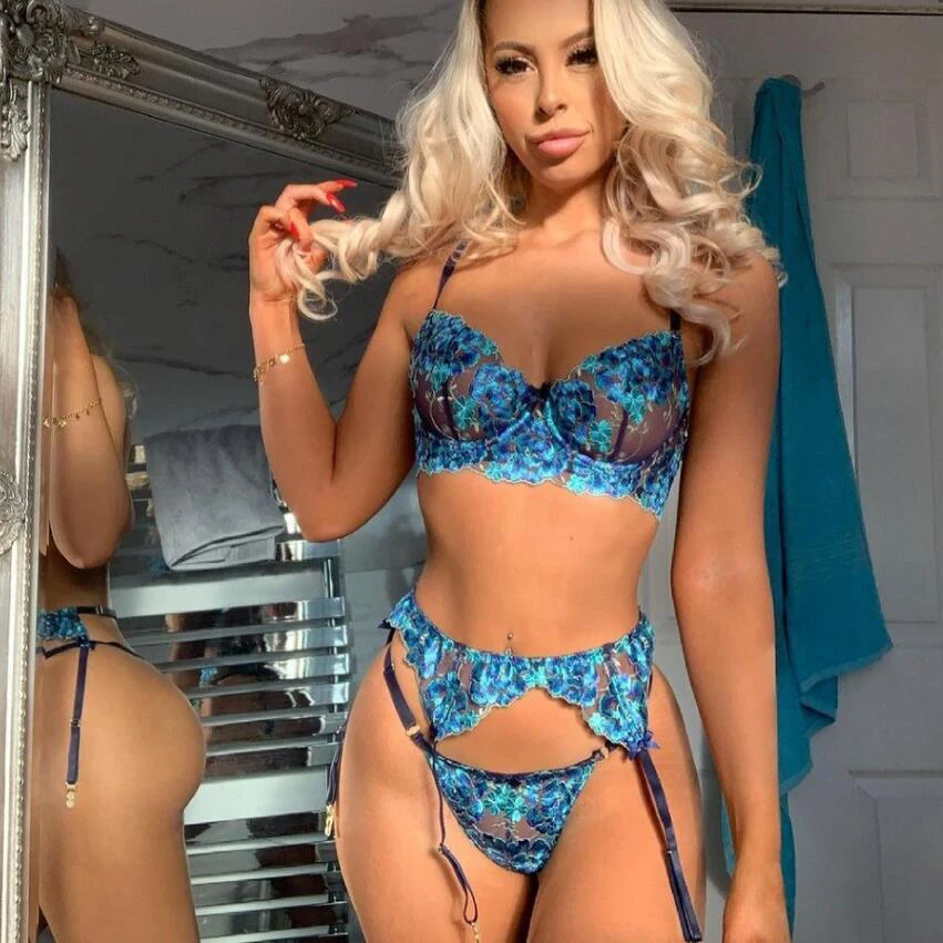 

2021 hight quality Sexy Womens Underwear Blue Embroidery Garter Lingerie Set Women Sexy Lingerie For woman