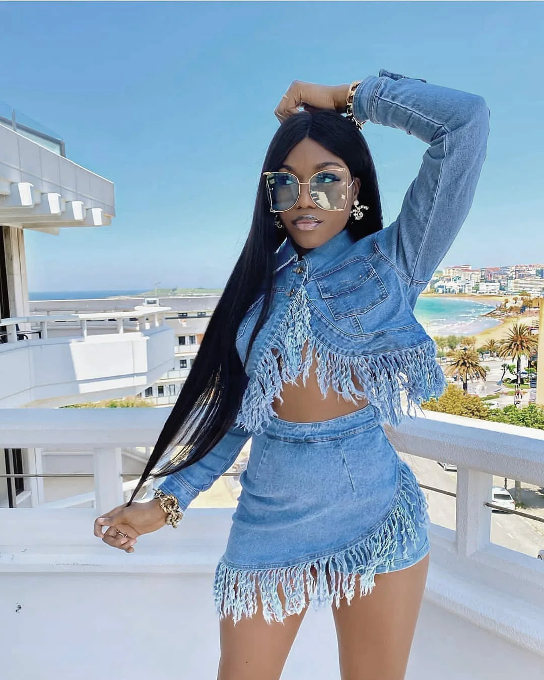 

Spring 2021 Quality Fashionable Denim Blue 2 Pieces Skirt Set With Tassels Women Jean Jacket Mini Dress Suits Sexy Streetwear