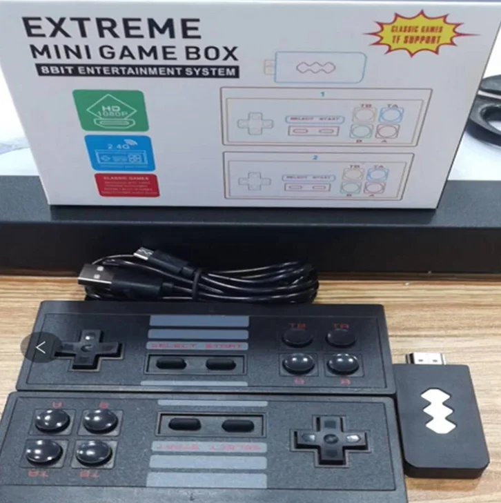 

2021 Best Quality Mini TV Game Console Video Game Console Built-In 818 Classic Games Handheld Gaming Player Best Gift