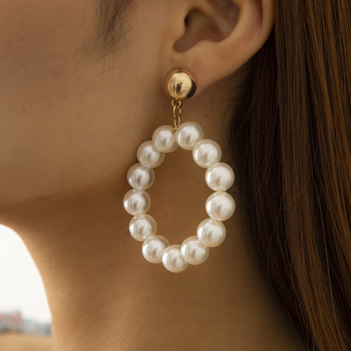 

Women's Retro Simple Artificial Pearl Geometric Circle Earrings Ins Style Big Drop Earrings, Gold plated