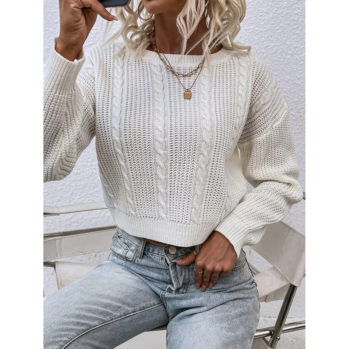 

Women Sweaters Fashionable Fall Clothing Crew Neck Crop Sweater Jacquard Drop Shoulder White Jumper Pullover Sweater