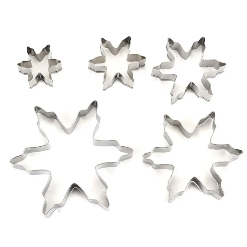 

Cookie Mold 5pcs 3DMetal Stainless Steel Biscuits Snowflake Tree Cookies Cutters Set for Kitchen Baking Supplies