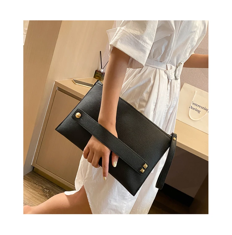 

Wholesale ladies clutch bag wallet with rivet hand strap purse, Multicolor