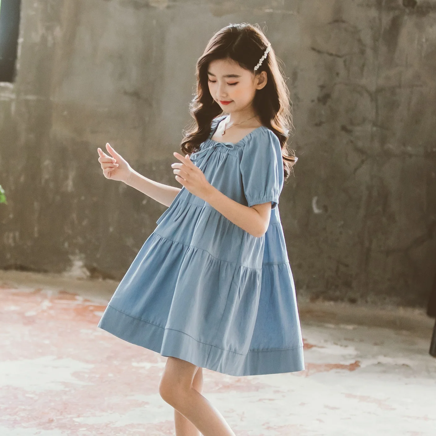 

Summer simple children's cake dress Big kids princess dress with bow