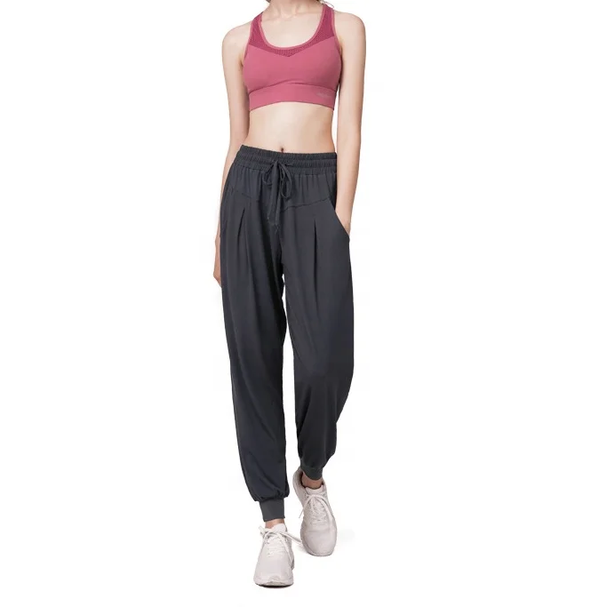 

Yoga pants work out apparel woman leggings with pockets