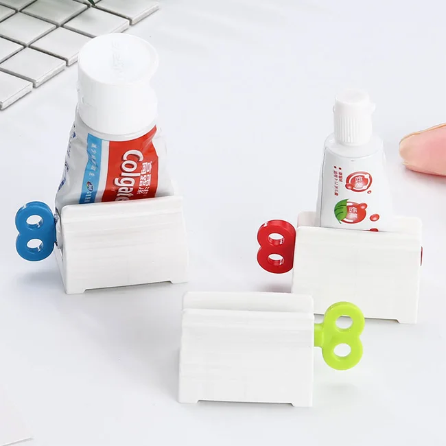 

Dropshipping Travel Plastic Rolling Tube Bathroom Set Accessories Dispenser Toothpaste Squeezer