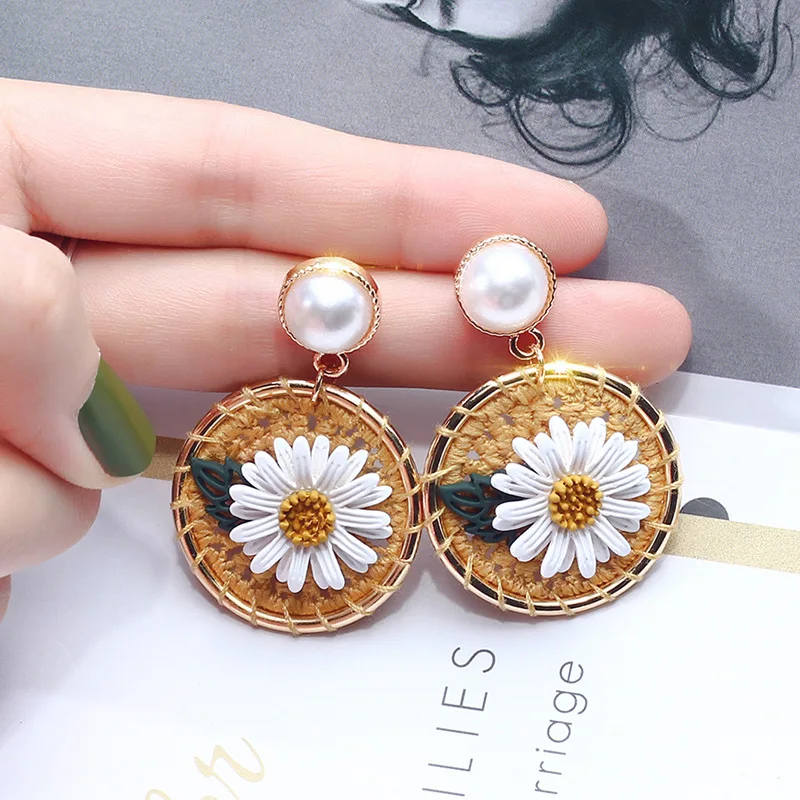

fashion trendy flower new stud earings