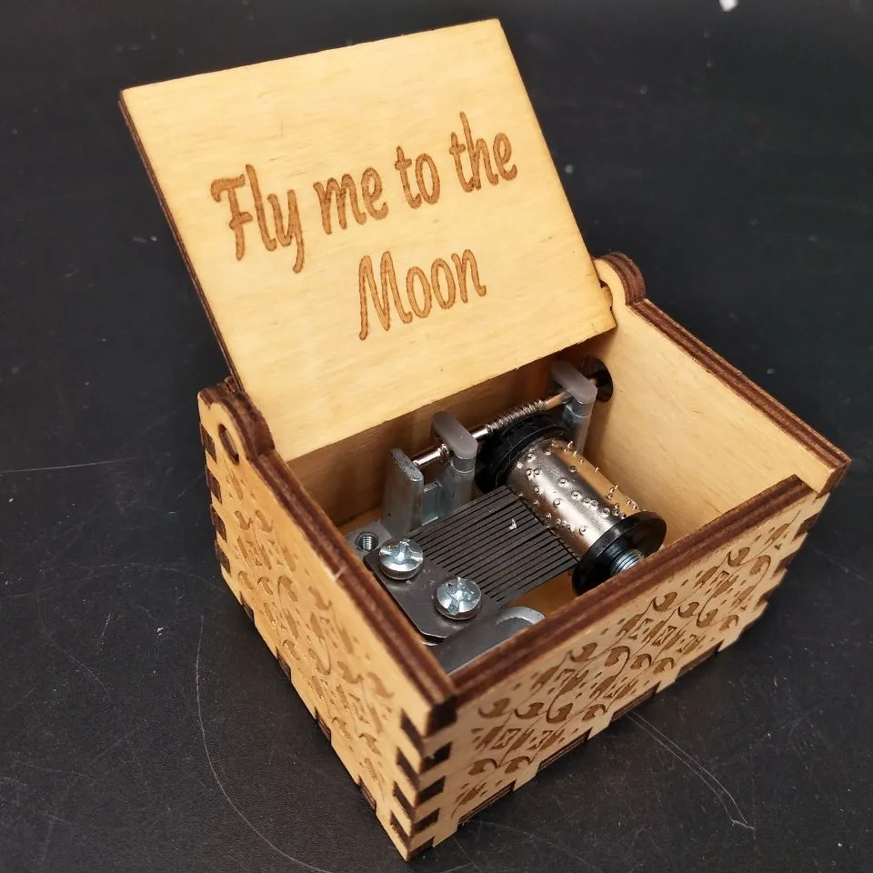 Wholesale Hand Crank Film Theme Yunsheng Movement Wood Custom Music Box