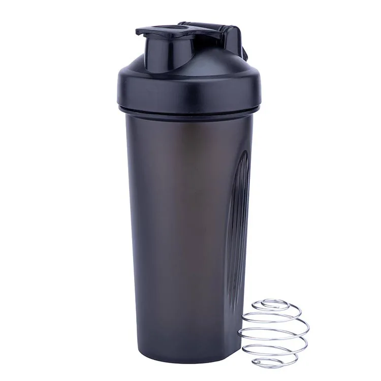 

New fashion 600ml/20oz Plastic Shake Bottle With Metal Ball Shaker Cups For Protein Shakes