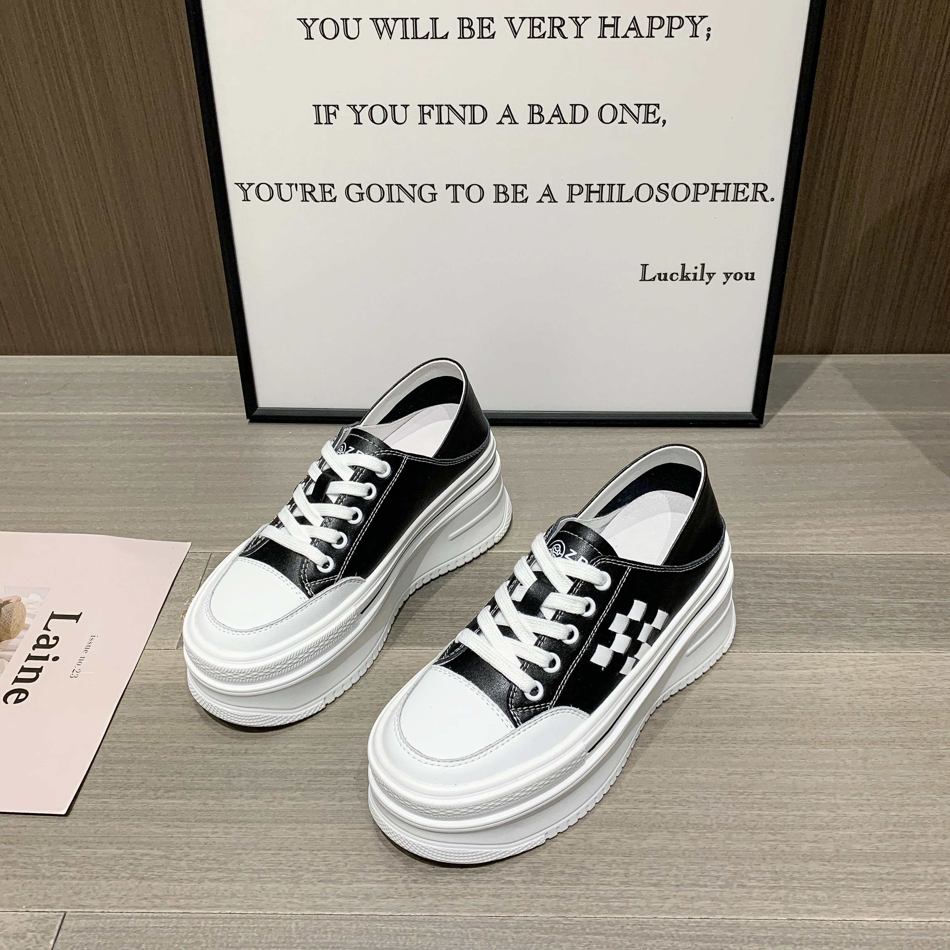 

OEM basket wholesale hot selling casual flat white designer famous black red running ladies shoes womens sport shoes