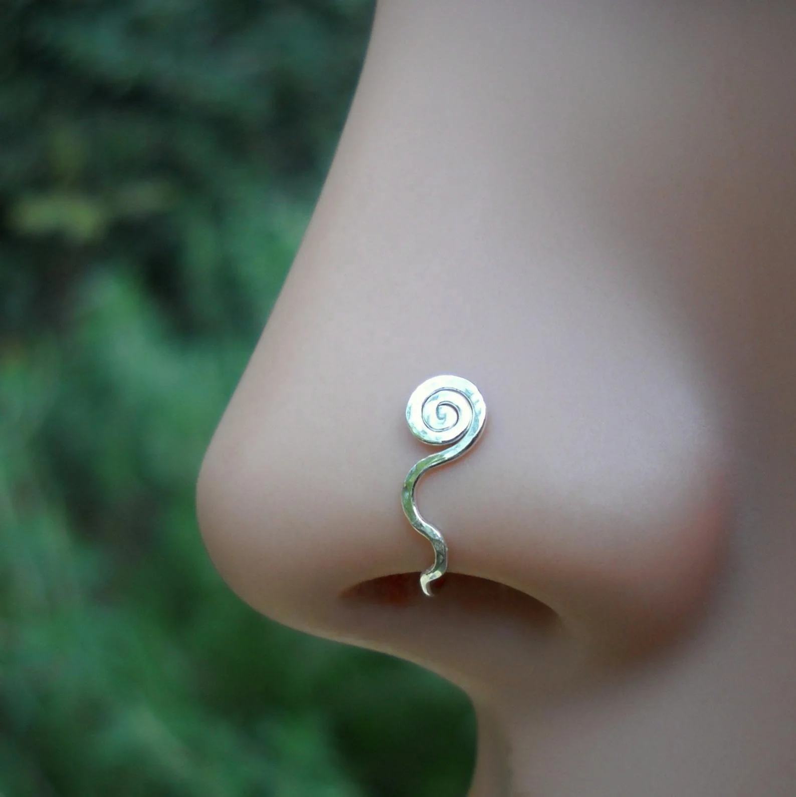 

2021 New Arrival Snake Non Piercing Stainless Steel Nose Cuffs Clip On Body Jewelry Fake Nose Rings, Gold, rose gold, silver