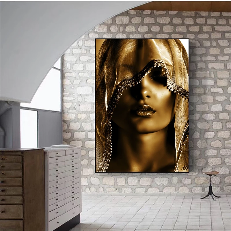 
Golden Makeup Women Canvas Paintings Posters and Print Nordic Style Wall Art Pictures Scandinavian Cuadros for Living Room Decor 