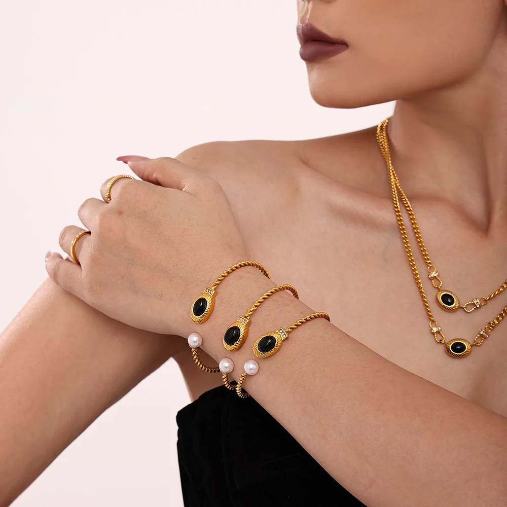 YF6068 Stainless Steel 18k Gold Plated Black Agate Jewelry Set Horseshoe Buckle Zircon Necklace Pearl Opening Bracelet