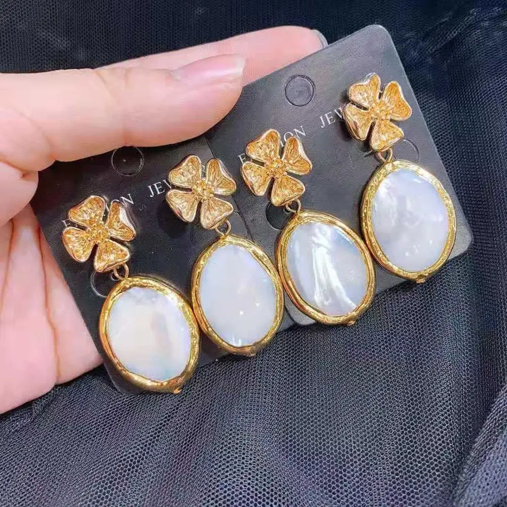 

CM-Xinyee Wholesale Fashion Golden Earrings, Woman's Beautiful Earrings, As picture