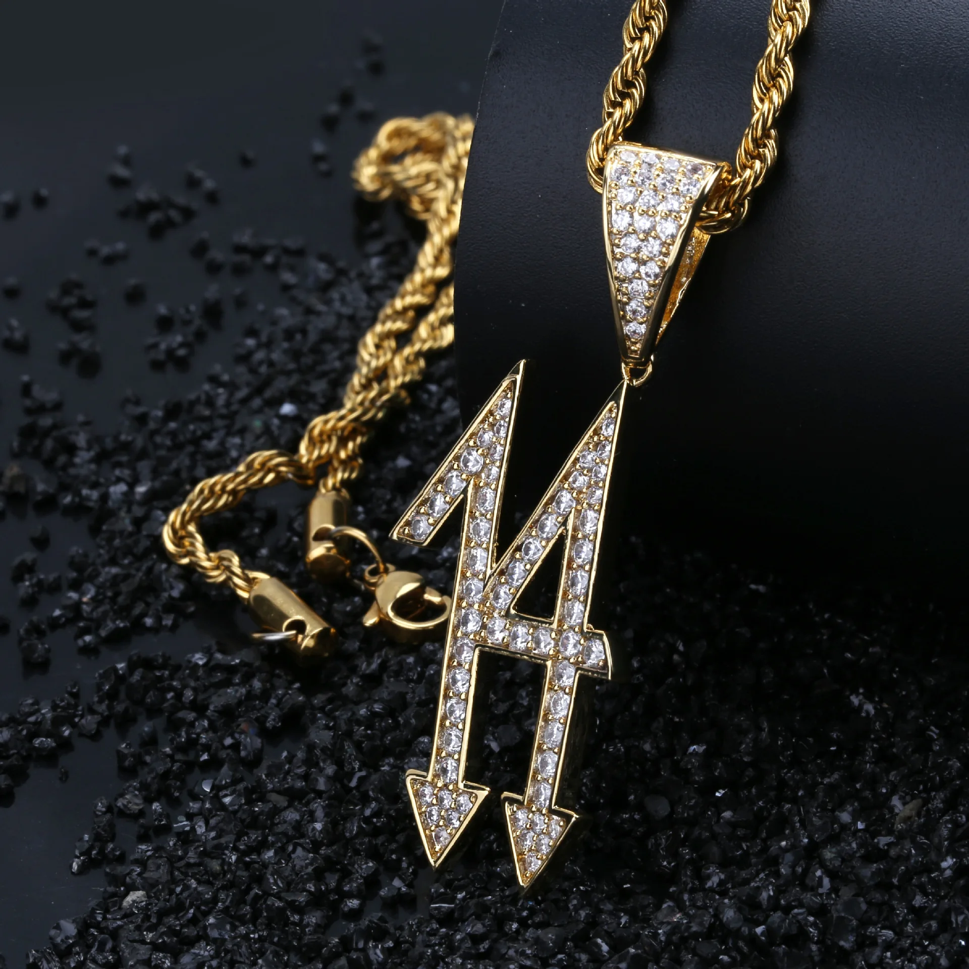 

Trend Brass Fashion 14 Letters Iced Out Pendant Men Women Zircon Hip Hop Chains Jewelry Gold Silver Color Charms For Gifts, Multi color