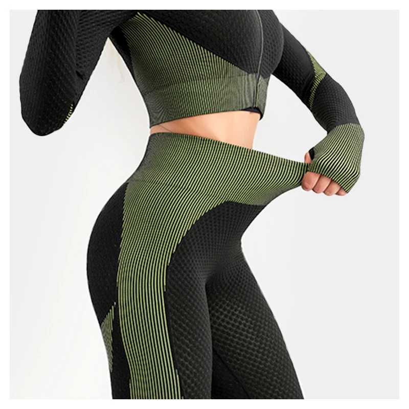 

2021 hot summer high quality custom logo multicolor yoga shorts set seamless crop top shorts workout two piece short yoga set, Picture color