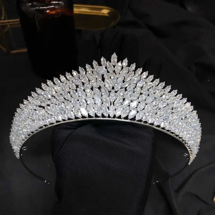 

Hot design exqyisite CZ cubic zircon bridal headpieces queen zircon crown, Sliver