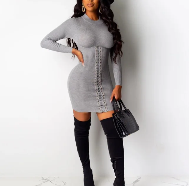 

European and American autumn/winter 2021 women with round neck, long sleeves and sexy slimming bodice, sexy buttock-covered slim, Black,red,white