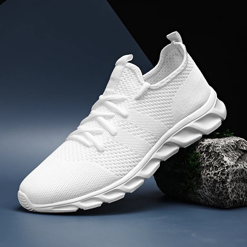 

Summer Men's Casual Shoes Light Sneaker White Large Size Outdoor Breathable Mesh Fashion Sports Black Popular Style Running