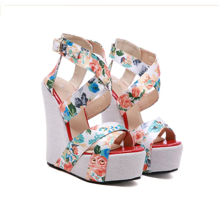 

2021 Amazon Sales Ladies Sandals Round Toe Open Toe Wedges Floral Print Comfortable Ladies Fashion Sandals