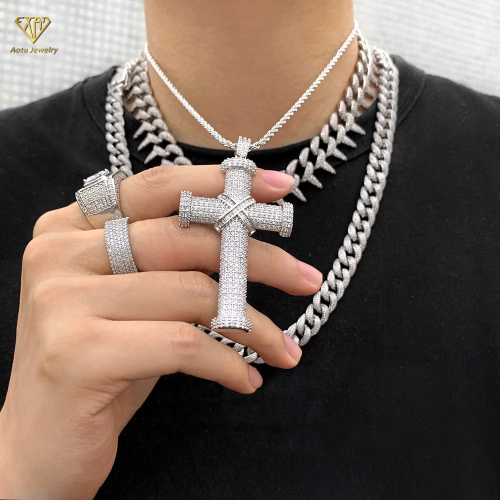 

Hip Hop men Diamond Cross Necklaces Gold Plated Choker Jewelry Iced Out Cross Necklace