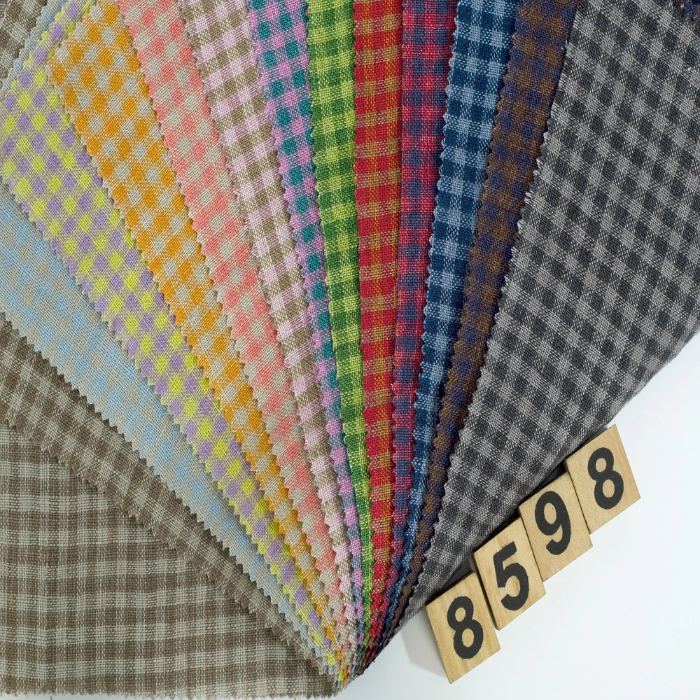 In Stock Anti-static 100% Linen Fabric 148gsm 135 cm Garment-washed Woven Yarn Dyed Plaid Pure Linen Fabric for Shirts Sofa