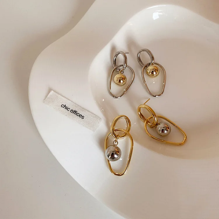 

Vershal Vintage 18K Real Gold Plated Geometric Minimalist Metal Ball Contrast Drop Earrings Jewelry For Women