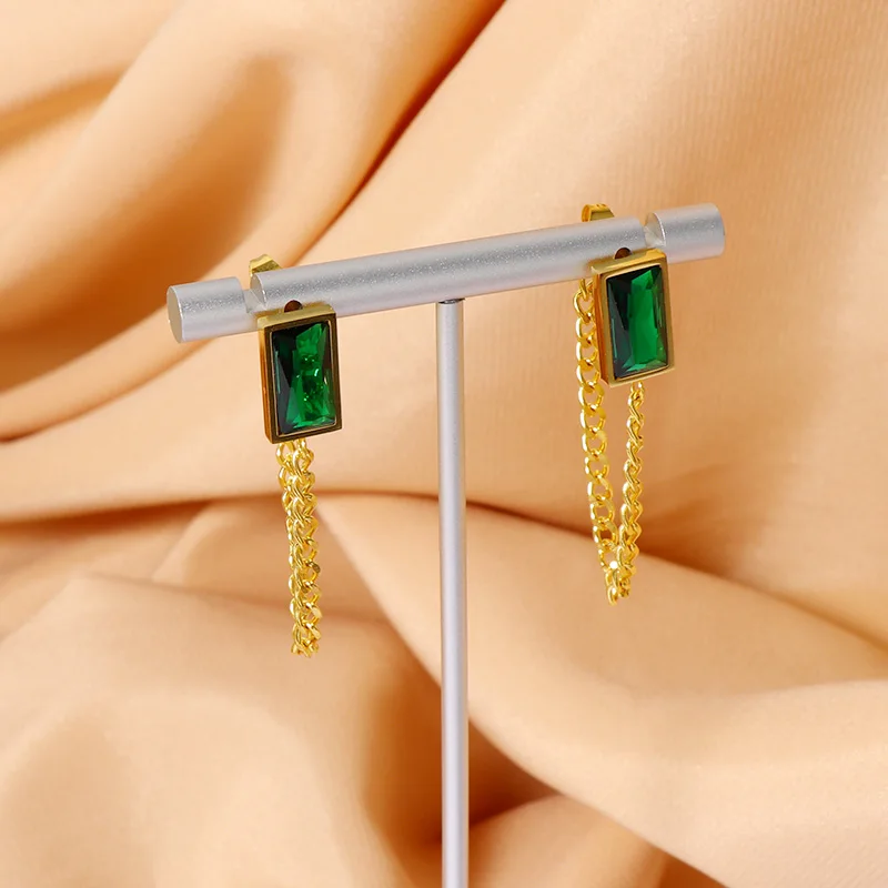 

Retro Gold Plated Stainless Steel Emerald Stud Earrings Stainless Steel Green Crystal Tassel Earrings Vintage Jewelry