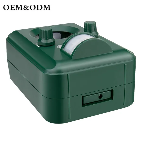 

Aosion Two Type Operated Ultrasonic Dog & Cat & Fox Repeller, Deep green