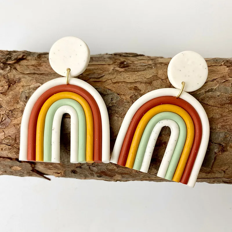 

2022 Fashion Acrylic Semicircle Cute Girly Clay Texture Bohemia New Colorful Rainbow Stud Clay Handmade Earrings, As photo