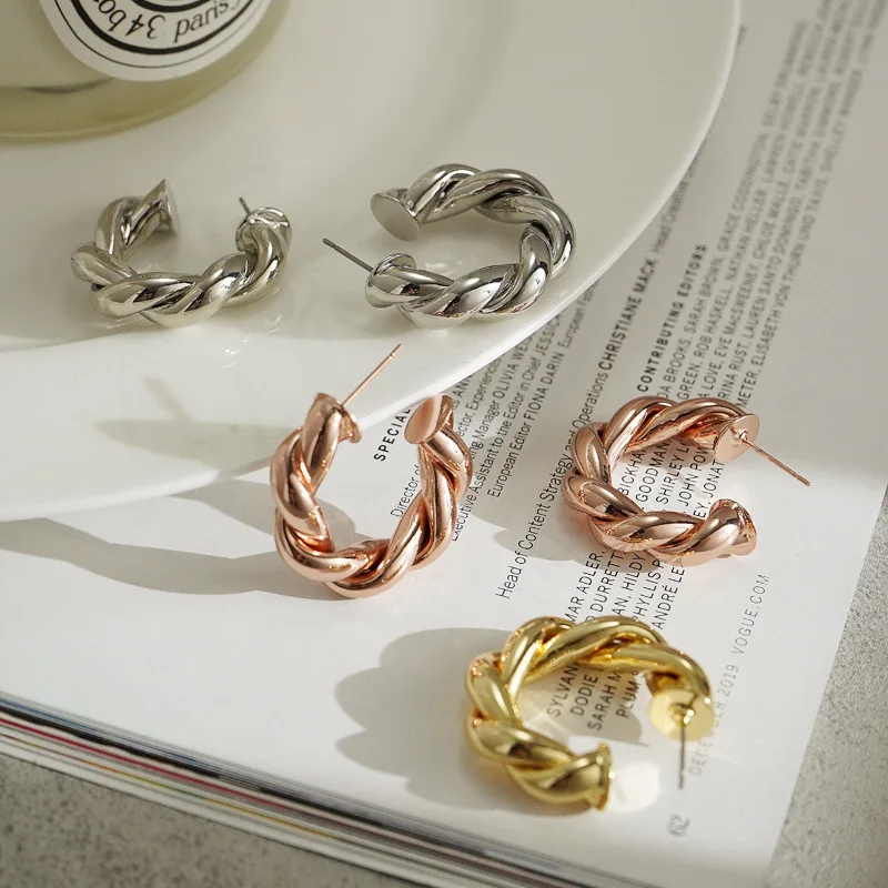 

French Style Twisted Rope C Shape Stud Earrings Gold Silver Rose Gold Geometric Twist C Shaped Stud Earrings