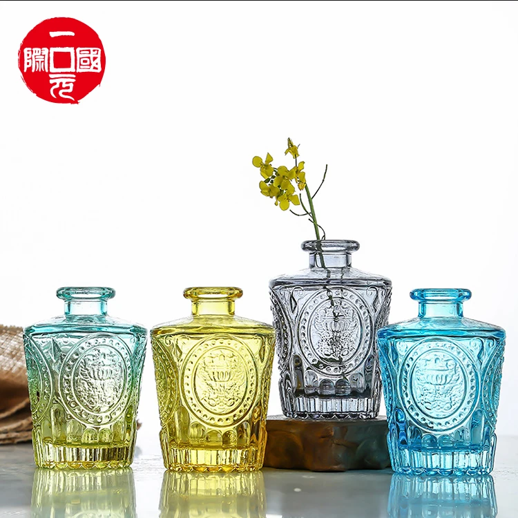 

Wholesale Creative Cheap Mini Small Transparent Glass Vase
