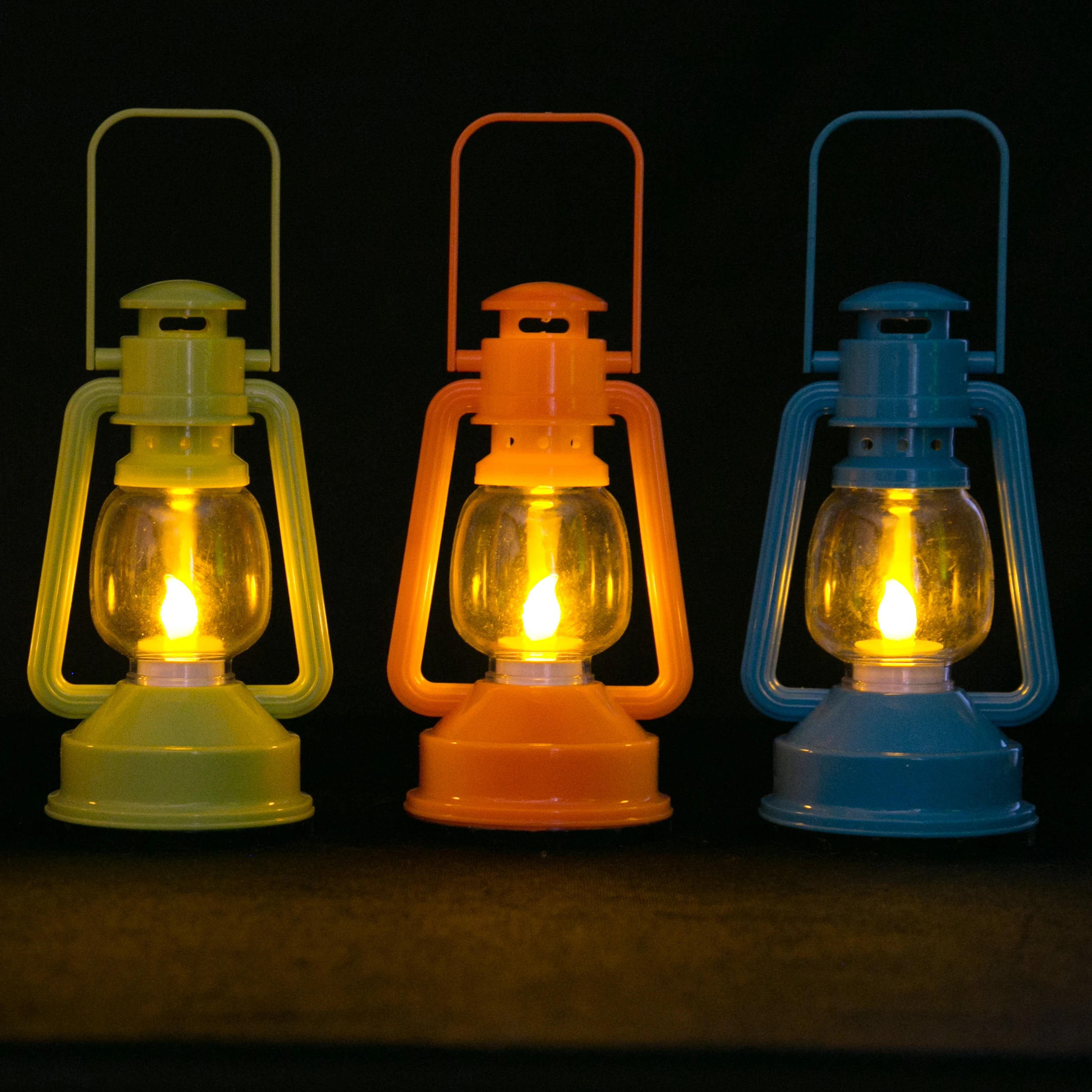 China low price hanging led tea light lantern for indoor using