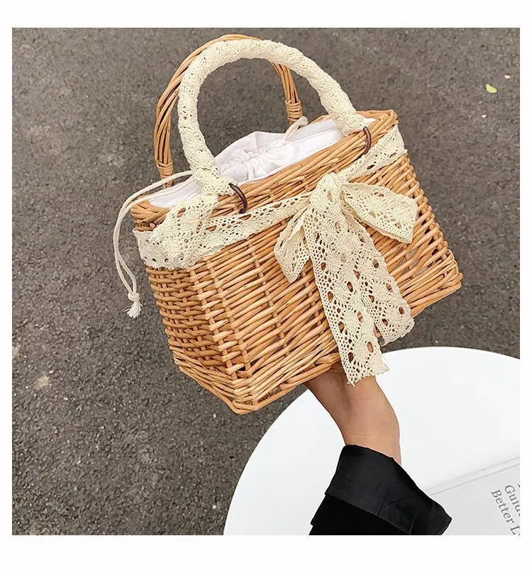 

Spring and summer new style flower basket woven handbag Japanese beach holiday pearl bag