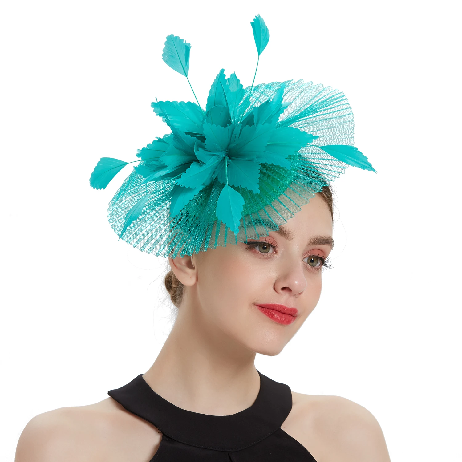 

Perfect Feather Felt Fabric Wedding Hat With Veil Clip Fancy Party Hat Fashion Church Hat Bride Headband Fascinator for Women