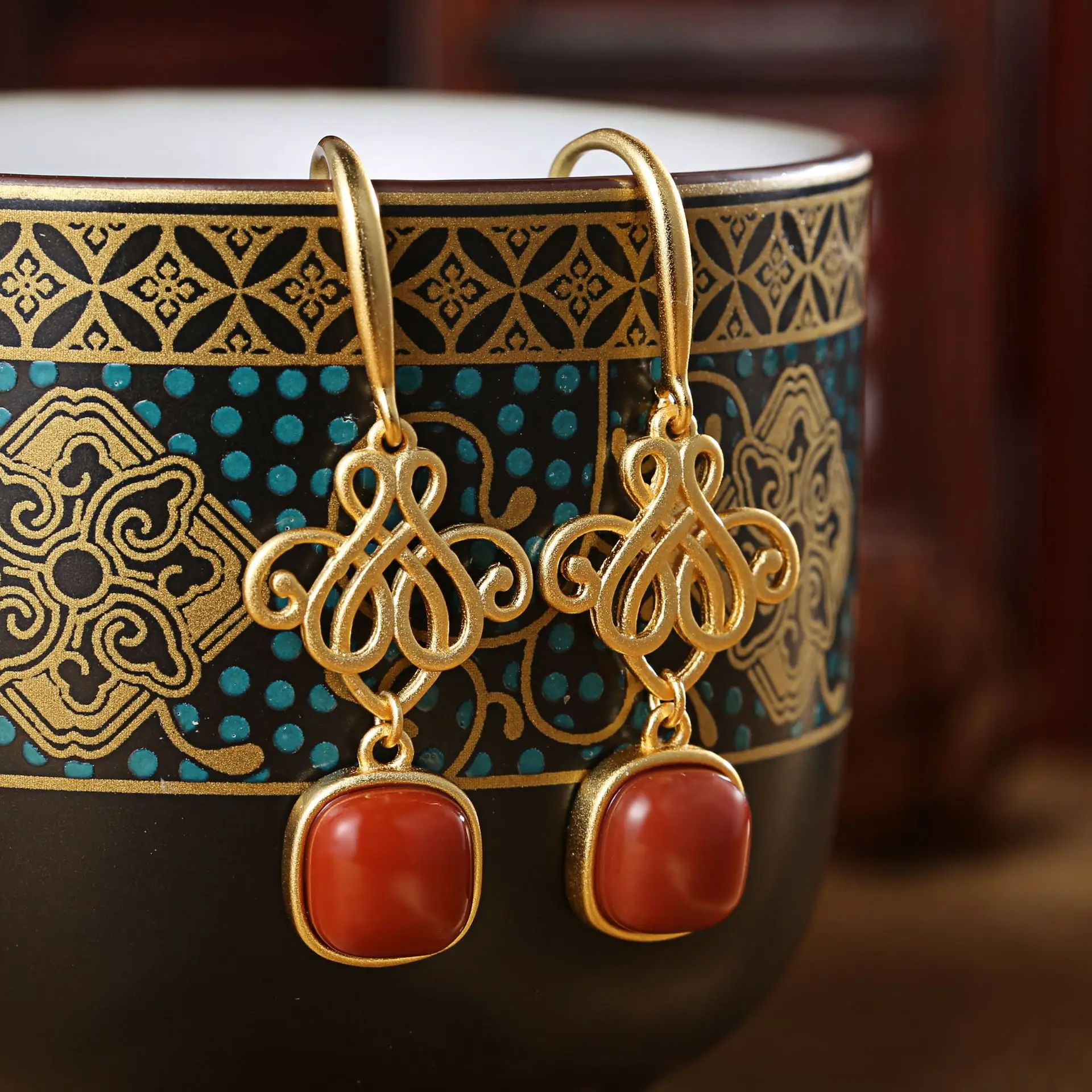 

Hot Selling Silver 925 Earrings Red Agate Personality Luxury Jade Earrings For womem 2020, Colorful