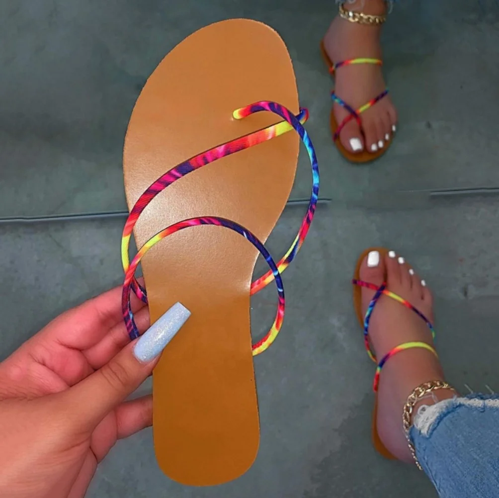 

Amazon hot sale flip flops slippers sugar color slippers cross-border colorful strappy beach flat slippers for women