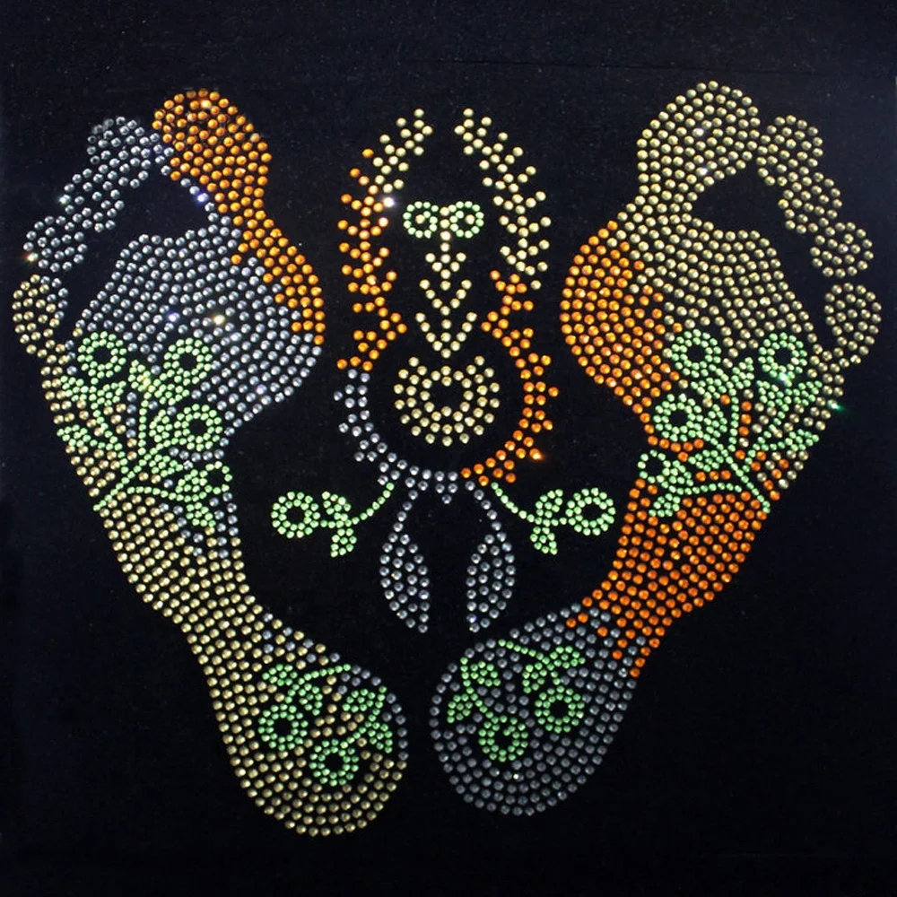 

Wholesale Hot Fix Motif Iron On Rhinestone Heat Transfer Designs For T Shirts, Customized colors