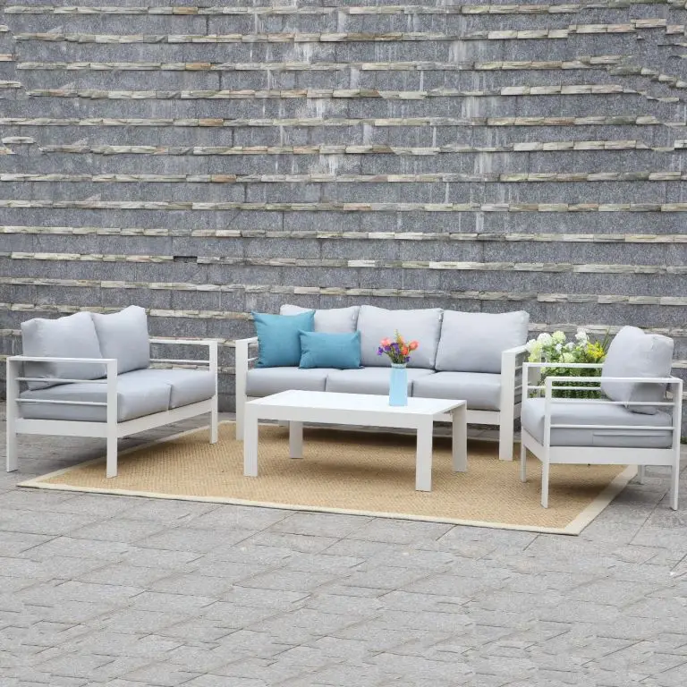 
wicker patio sofa 