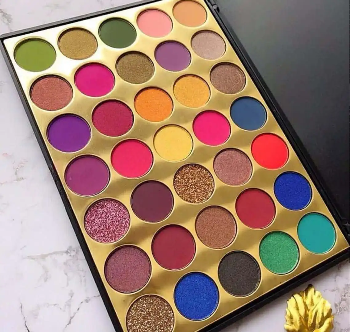 

Top Quality Chocolate Flavor Luminous Natural Magnetic Smoky 35 Colors Eyeshadow