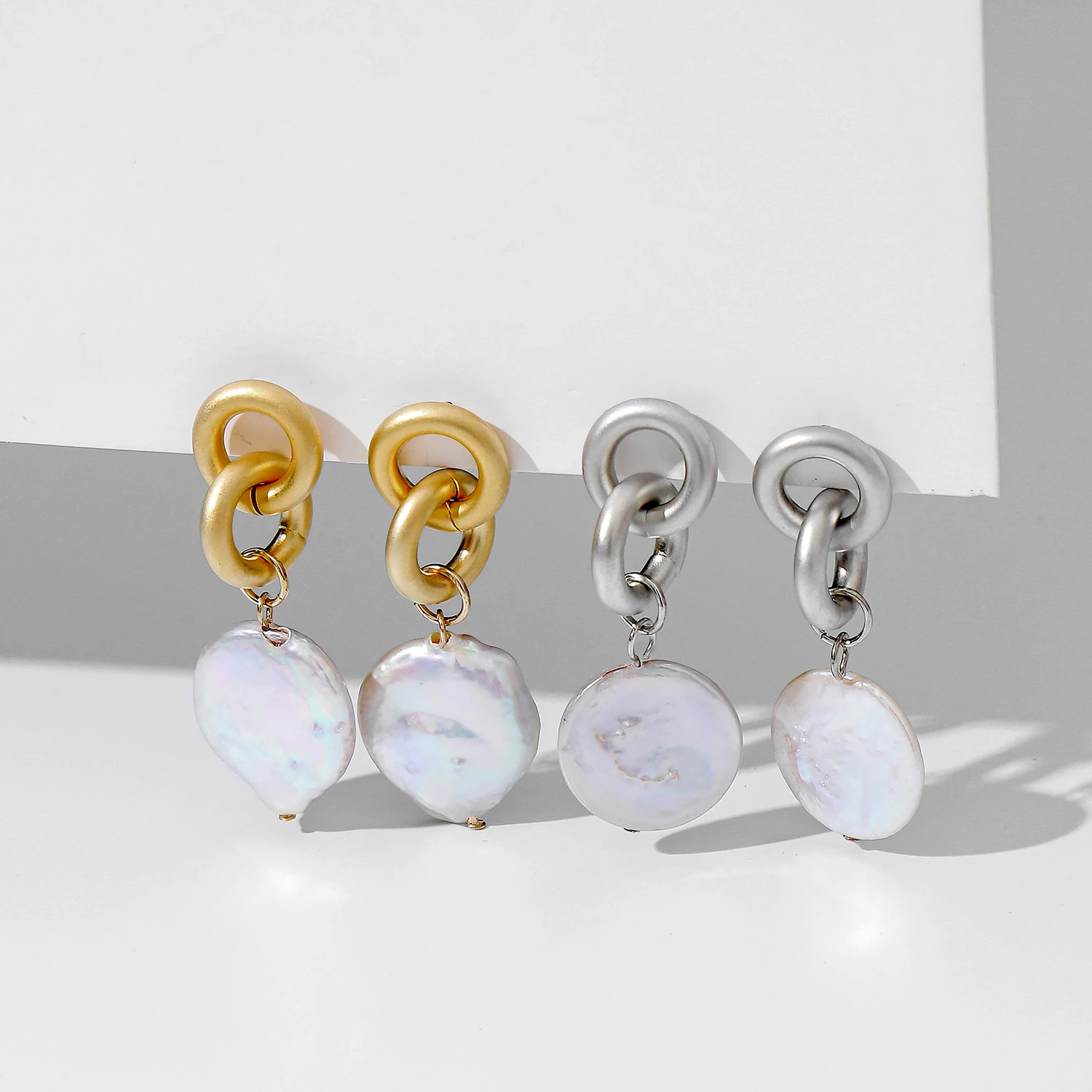 

Grace pearls freshwater eardrop 18K Genuine gold plated copper Double ring pearl earrings