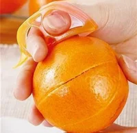 

Mouse Shape Peeler parer finger type Open Orange peel Peelers kitchen gadgets