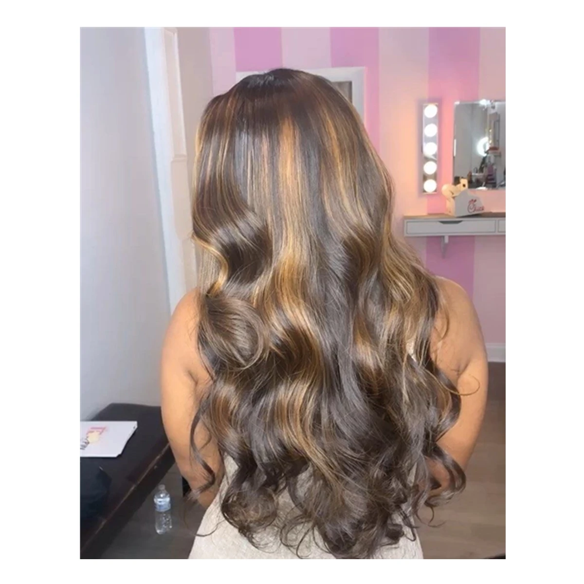 

Wholesale transparent lace frontal long highlight wig ready to ship color wigs organic hair color